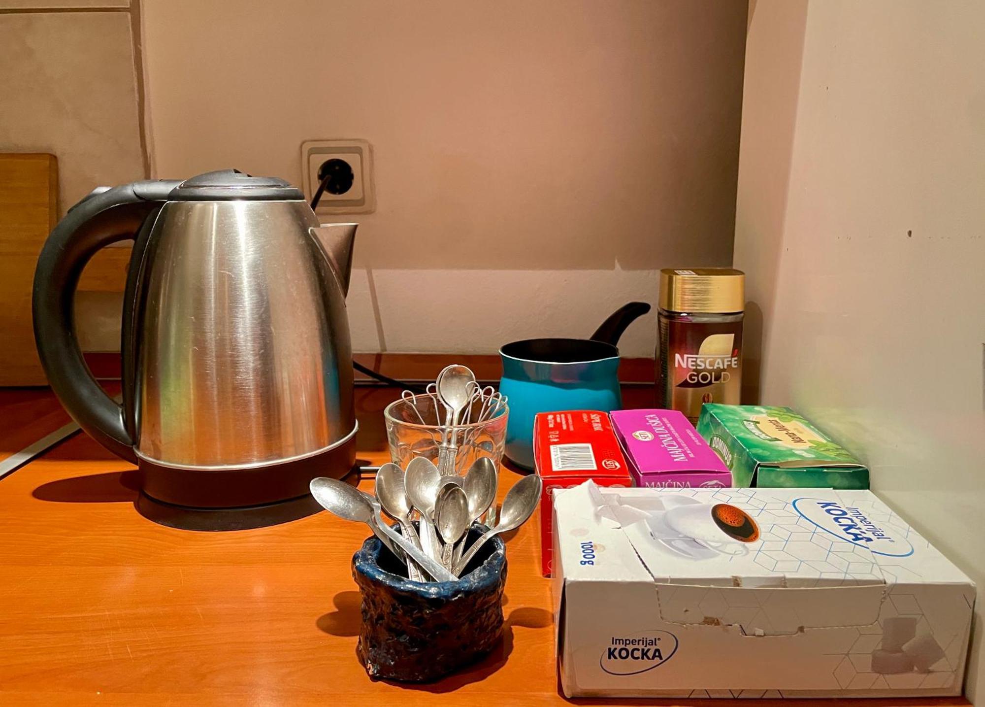 サラエヴォ Alfar Houseホステル エクステリア 写真